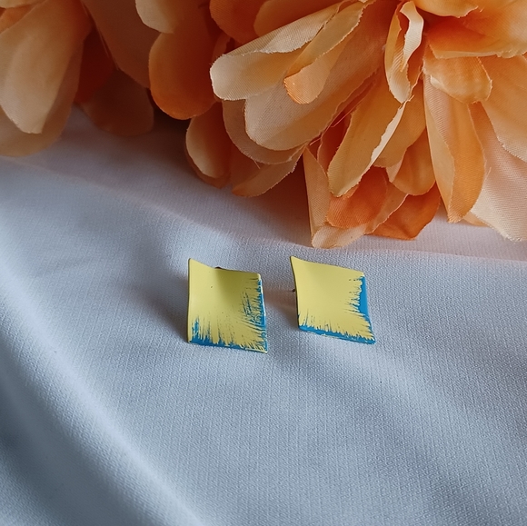 Yellow/Blue Geometric Earrings - Picture 6 of 9